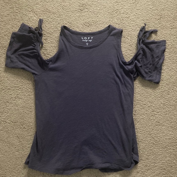 🌟2 for $10- Open shoulder with tie sleeve short sleeve shirt - Picture 1 of 3